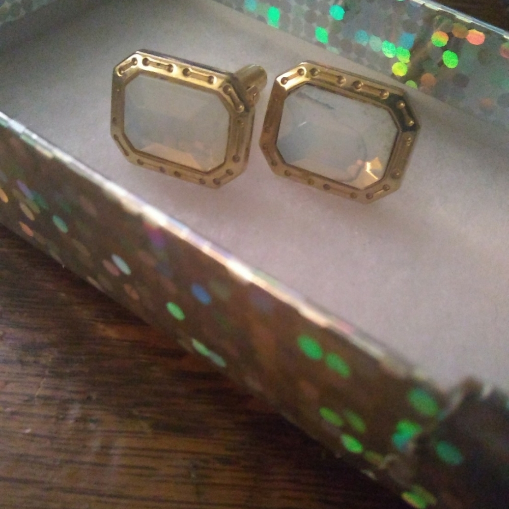 Cufflinks